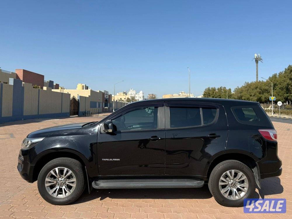 بحالة ممتازة جيب شفروليه تريل بليزر LT 2018 ماشي 160 فحص ماكينة قير شا3