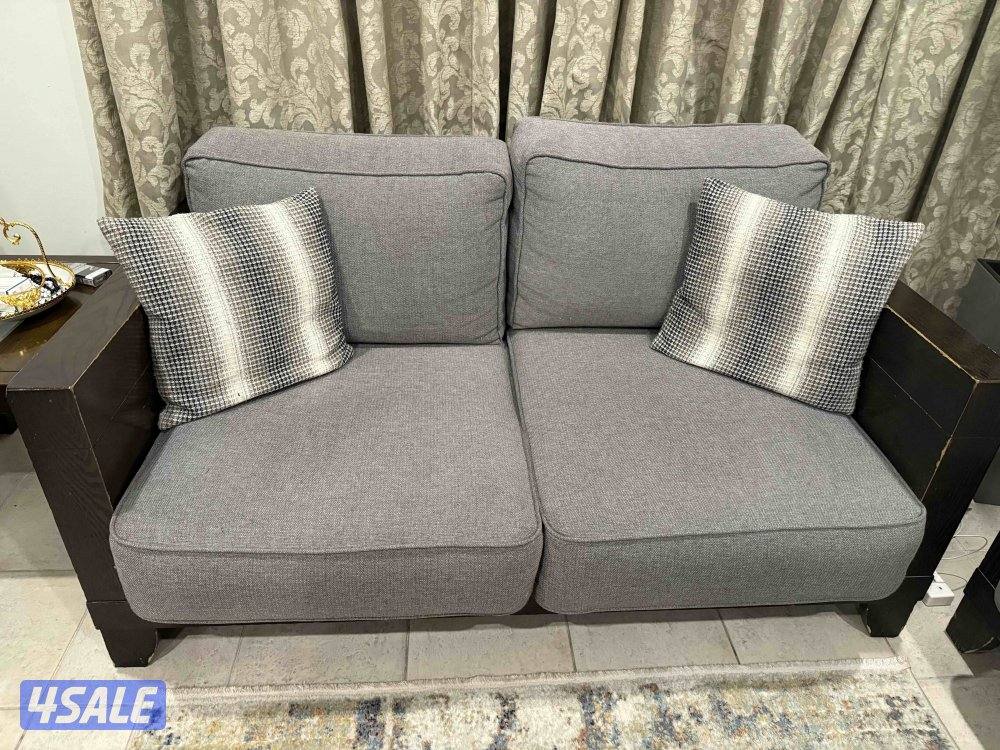 للبيع طقم كنب0