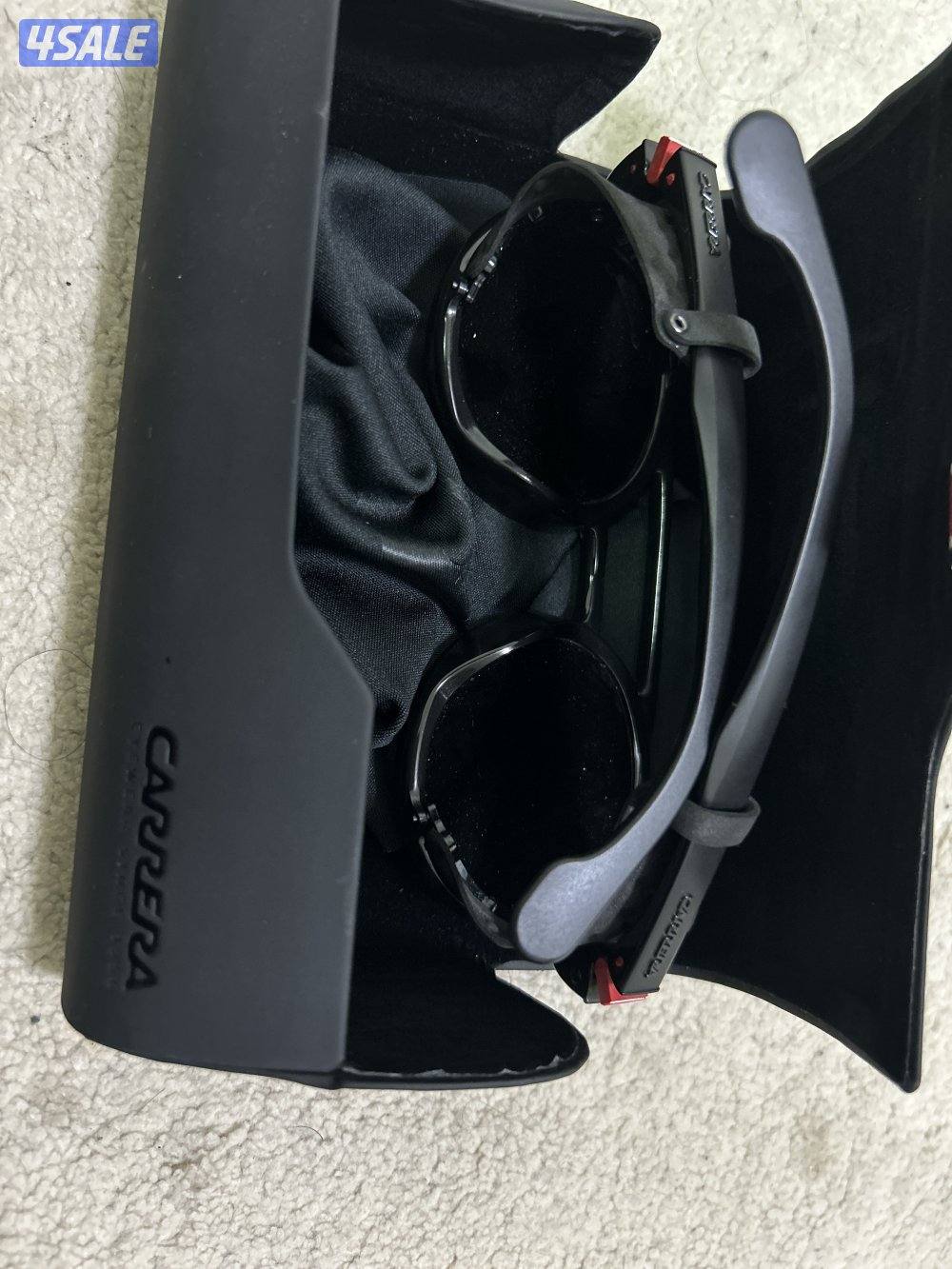 نظارة اصلية من ماركة CARRERA UV نظيفة مع كامل اغراضها قابل للمساومة0