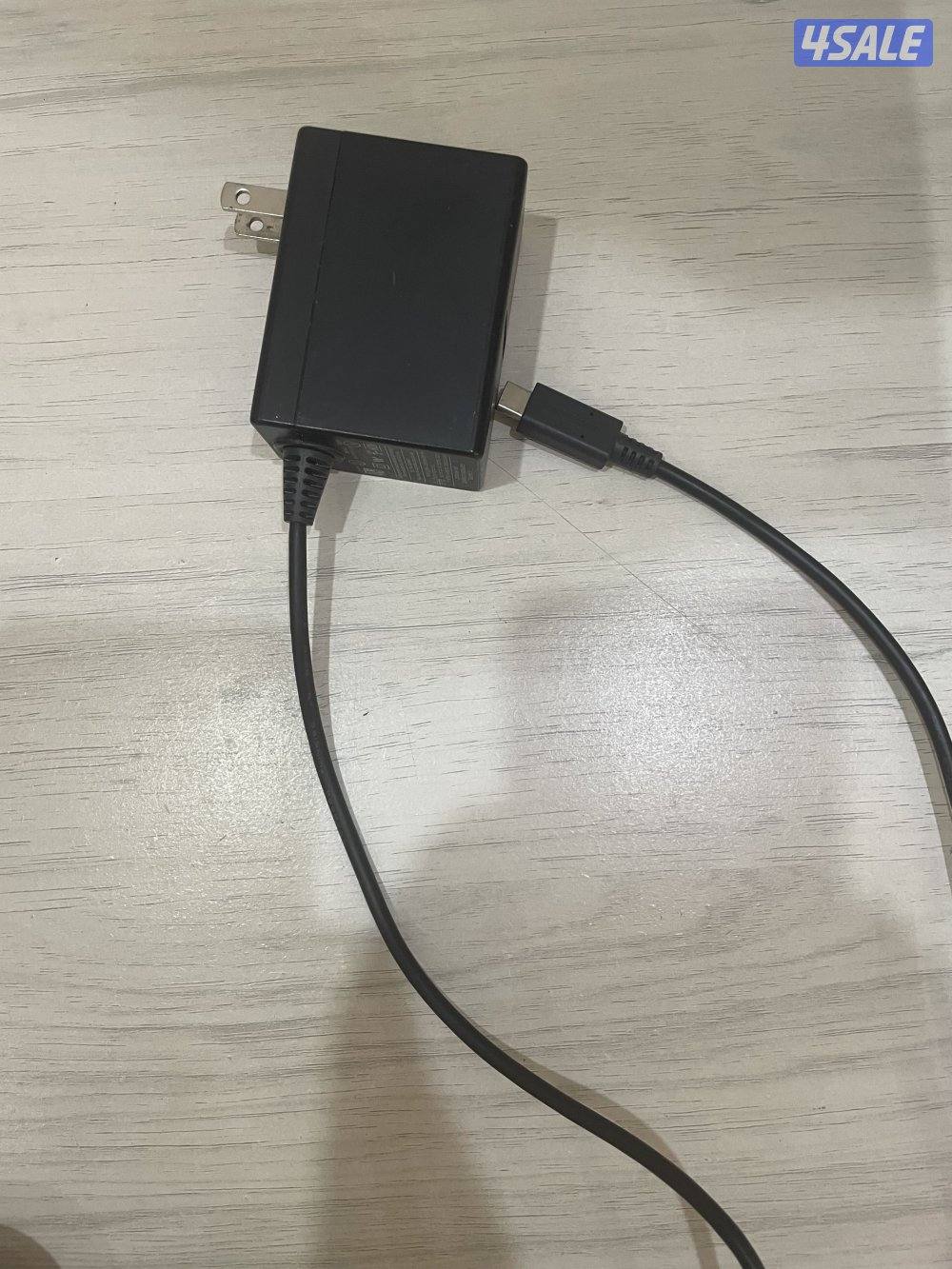 Nintendo Switch مع لعبة ARMS + شنطة + كامل الإكسسوارات5