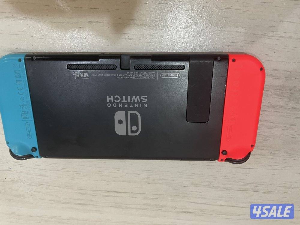 Nintendo Switch مع لعبة ARMS + شنطة + كامل الإكسسوارات7