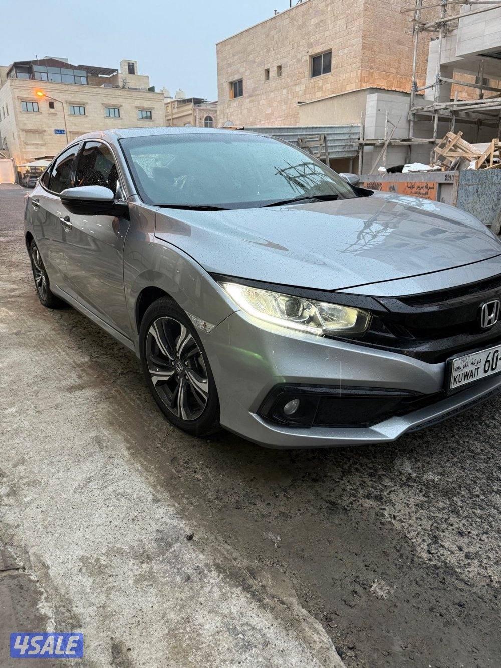 هوندا سيفيك 2021 فضي كامل مواصفات درجة أولى شرط الفحص7