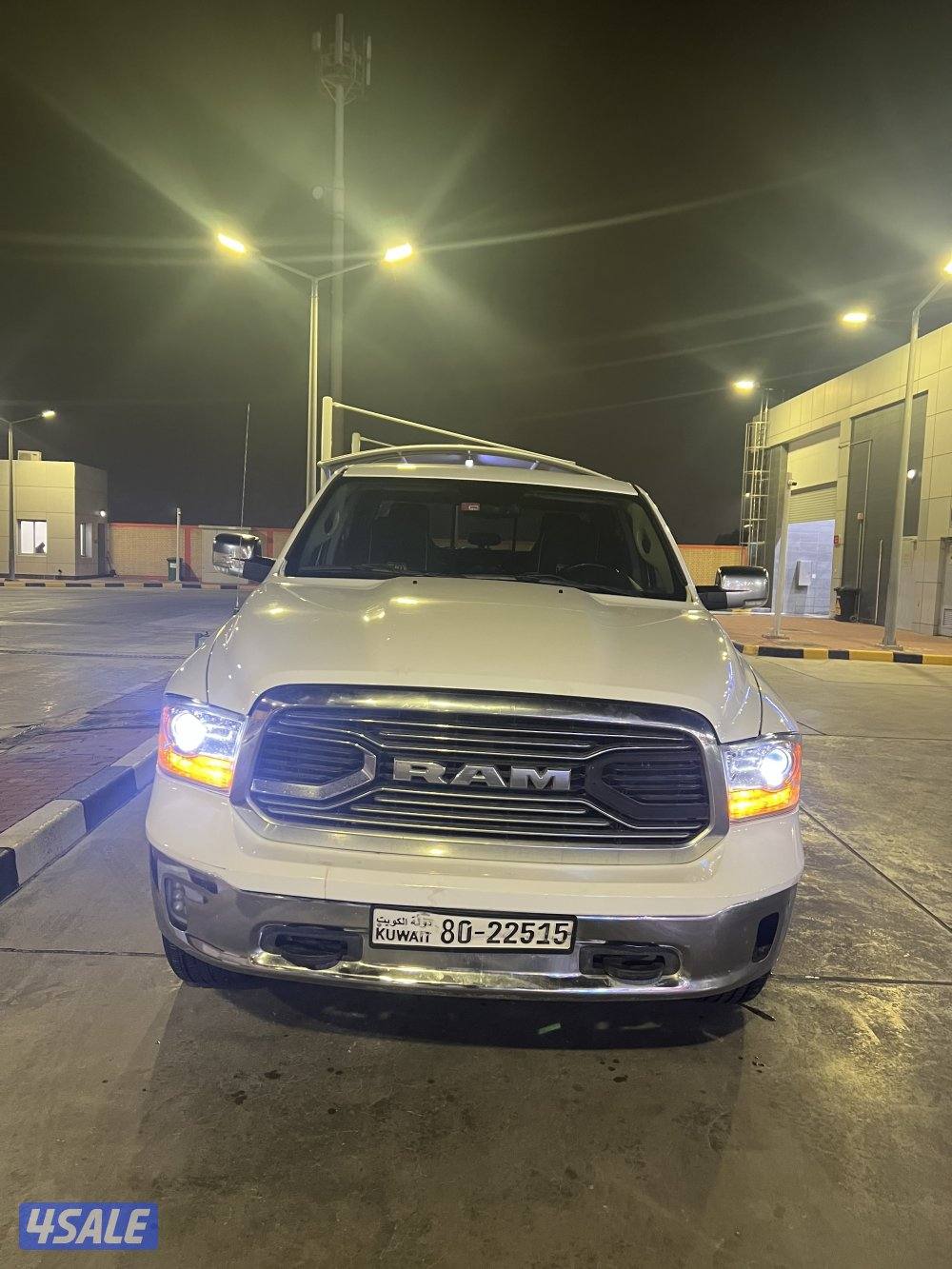 دوج رام لارامي موديل 2015 ماشي 197الف وارد الخليج كامل المواصفات5