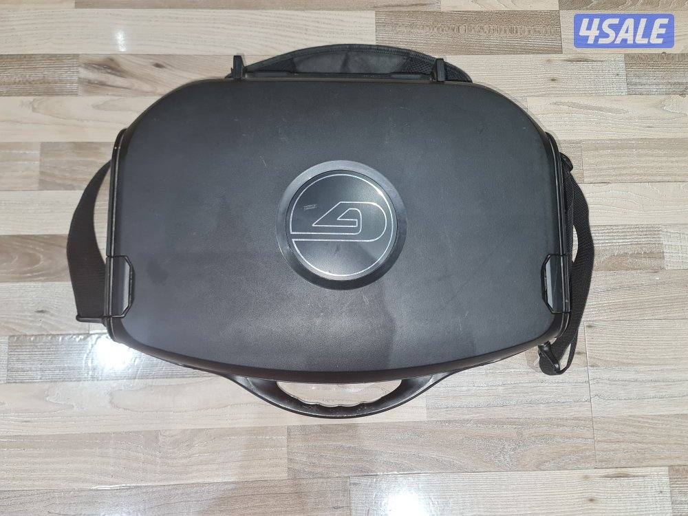 PS4 Pro 890 gb with travelling case and controller2