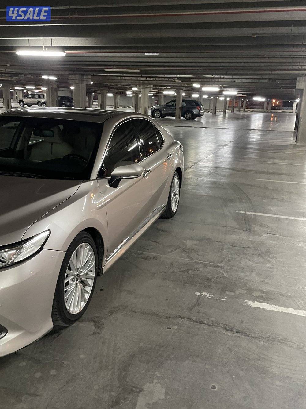 للبيع كامري 2019 لميتد V6 كامل المواصفات شرط الفحص صبغ وكالة2