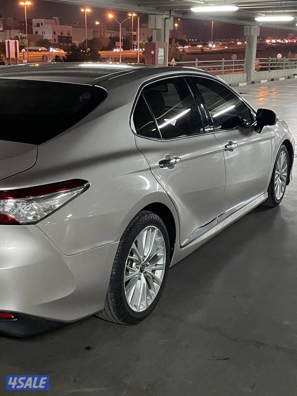 للبيع كامري 2019 لميتد V6 كامل المواصفات شرط الفحص صبغ وكالة3