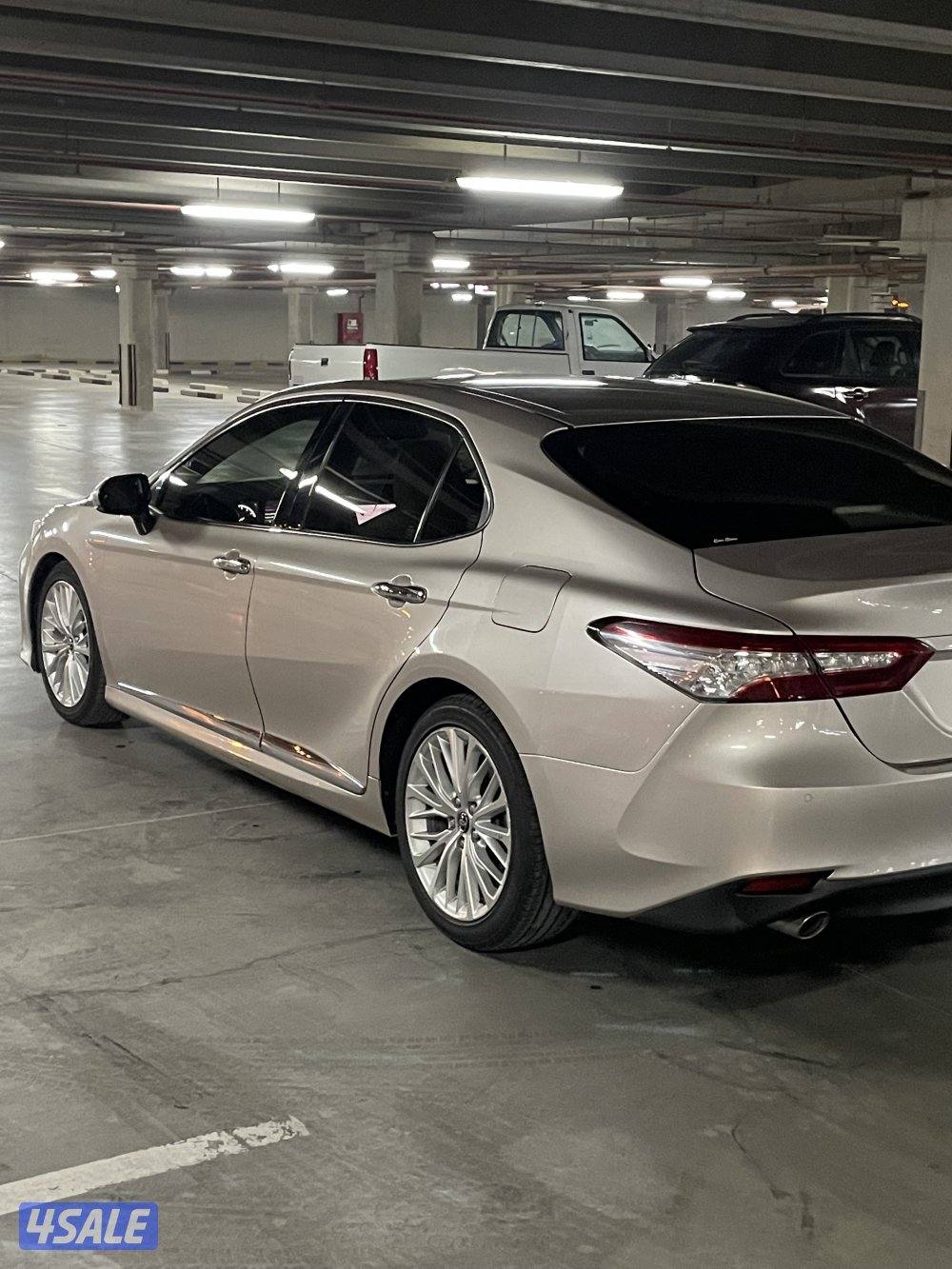 للبيع كامري 2019 لميتد V6 كامل المواصفات شرط الفحص صبغ وكالة4