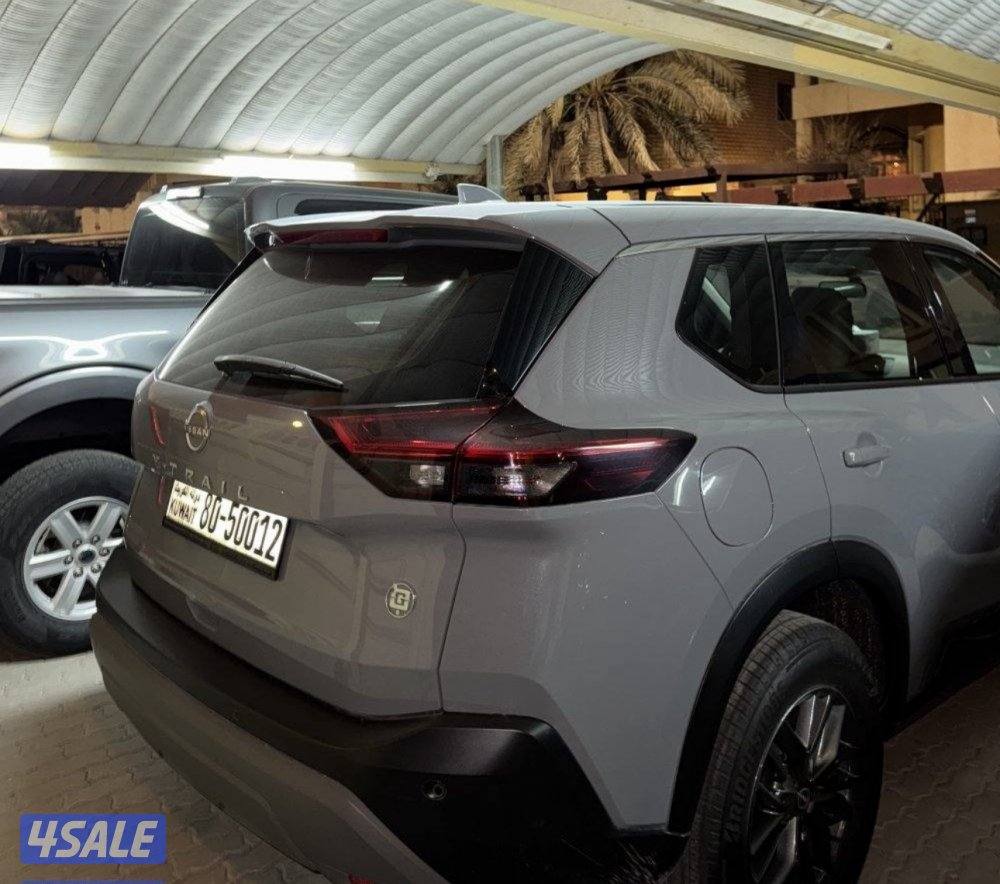 للبيع اكس تريل 20243