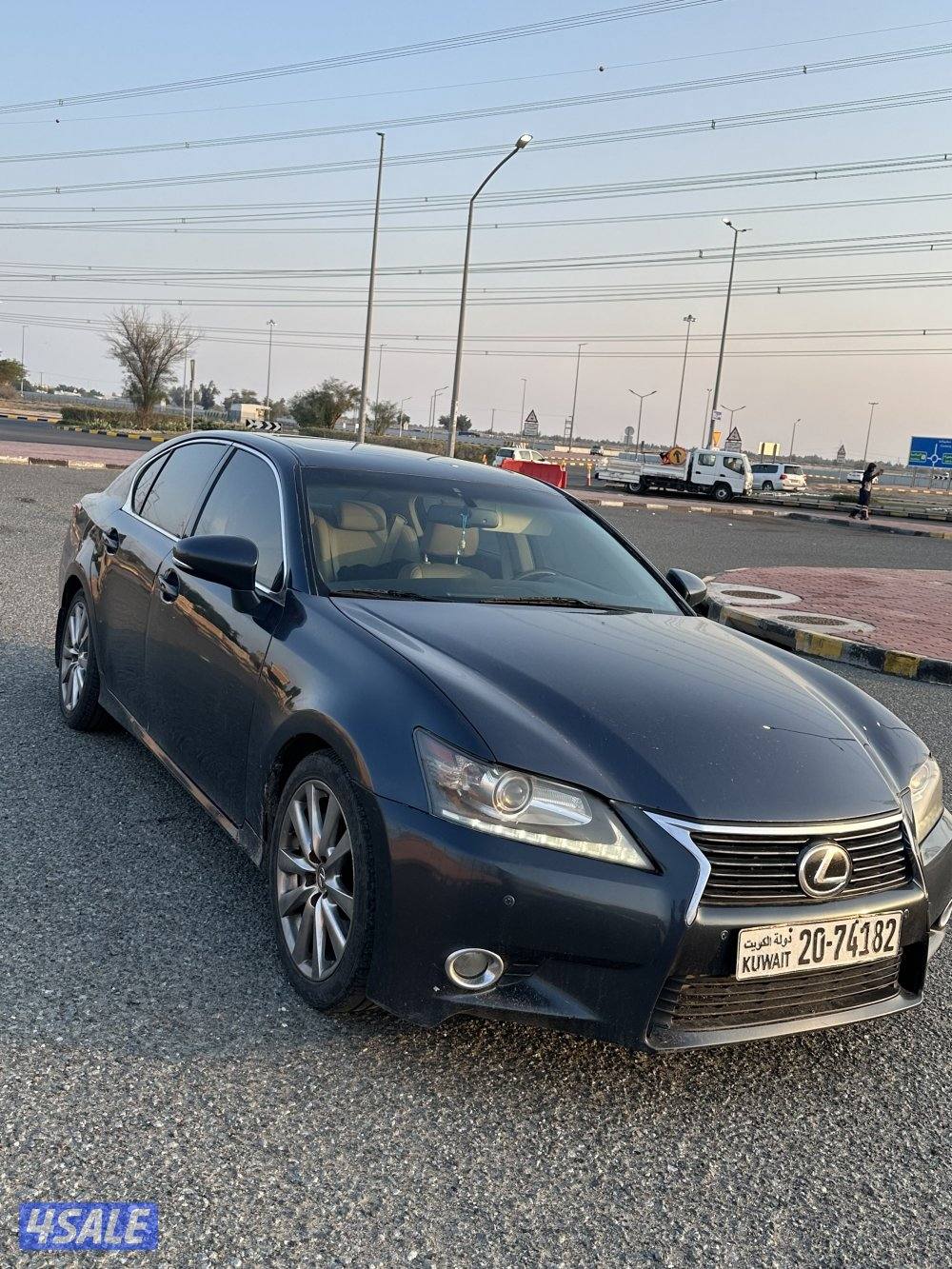 للبيع لكزس5