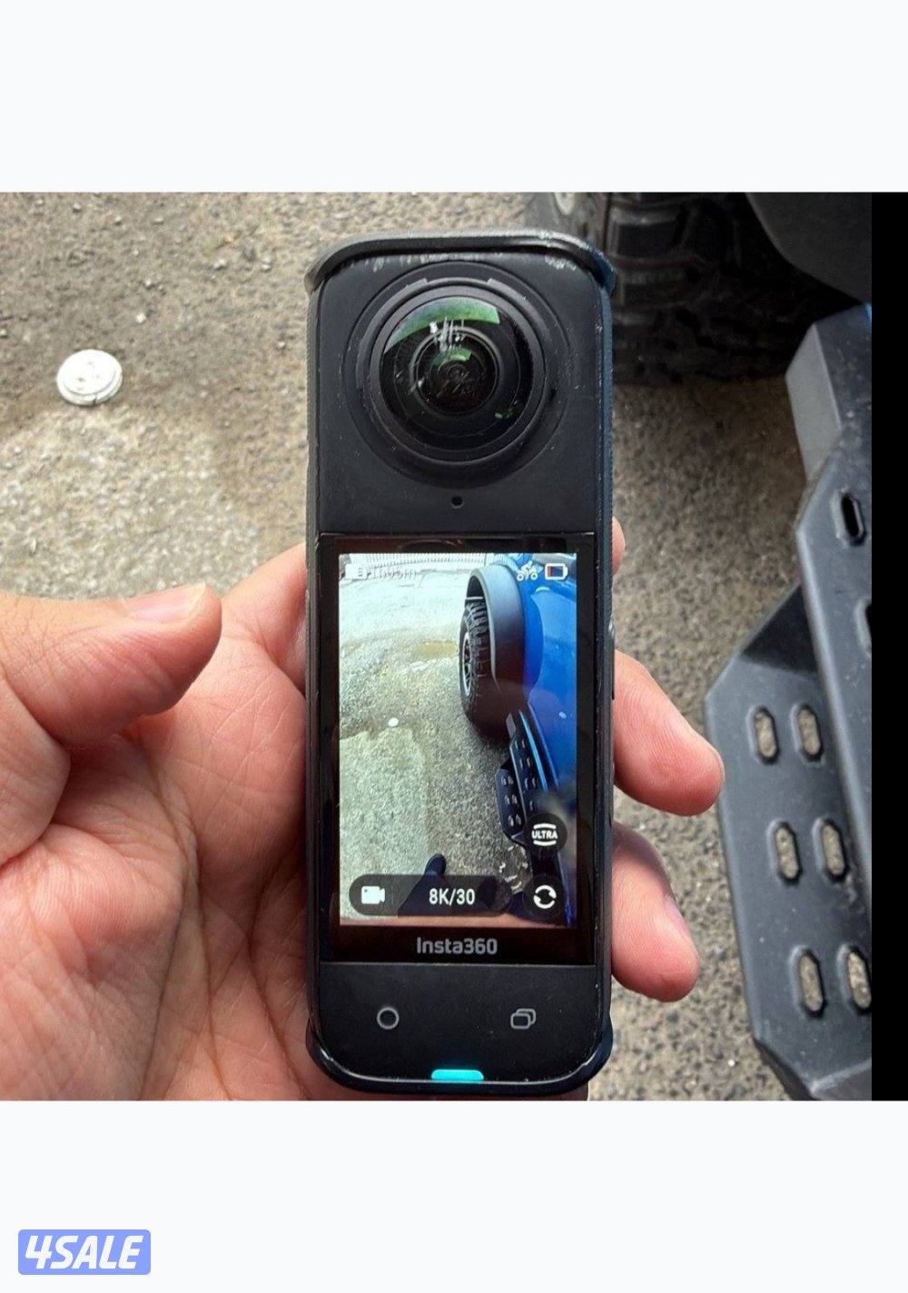 كاميرا insa360 x41