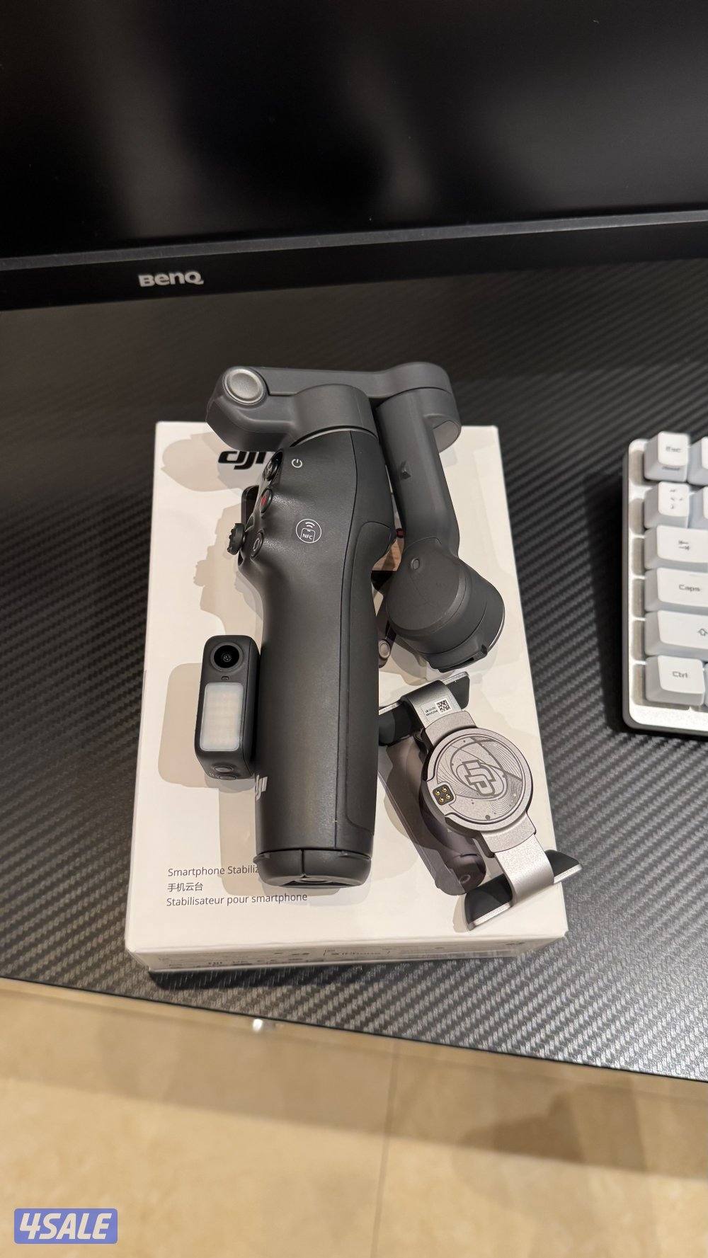 للبيع dji osmo mobile 8 اجدد وحده استعمال مرتين فقط0