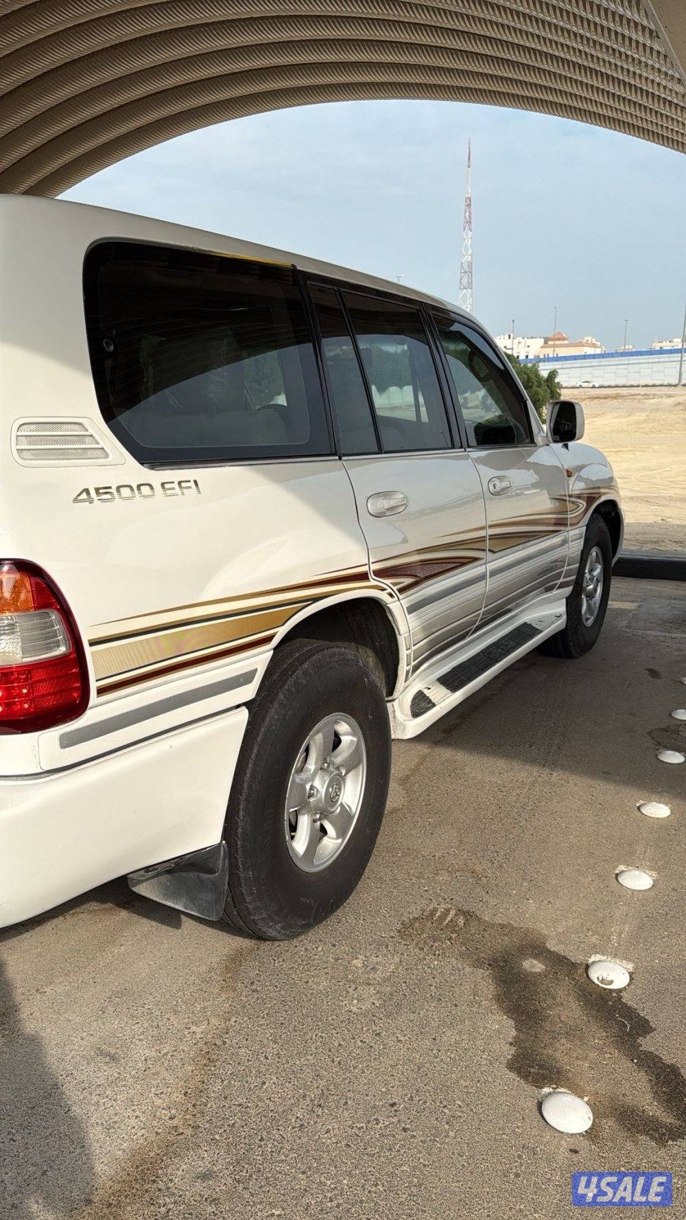 لاند كروز GXRقير عادي1