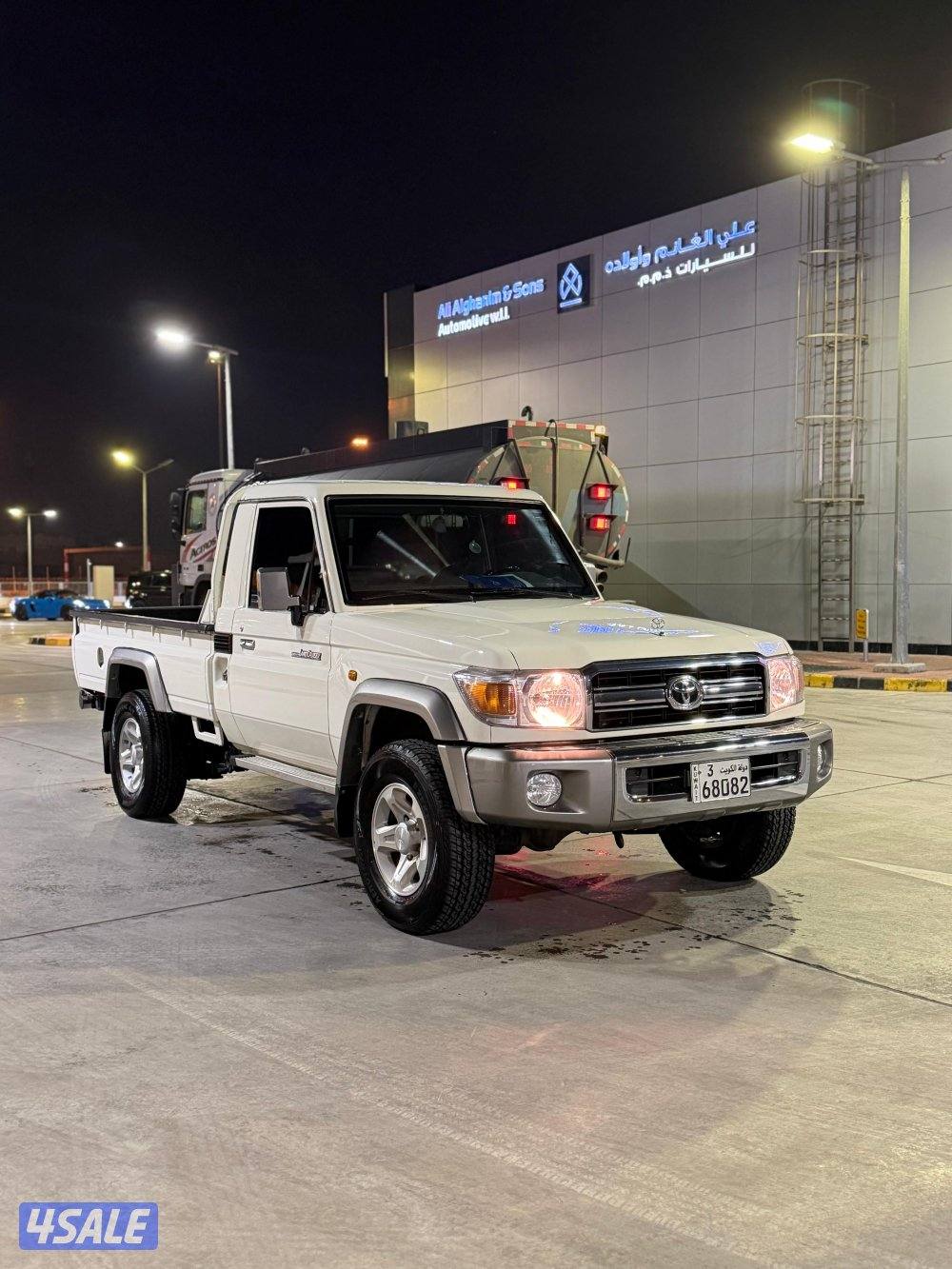 للبيع شاص ٢٠١٠ وارد الساير صبغ الوكاله2