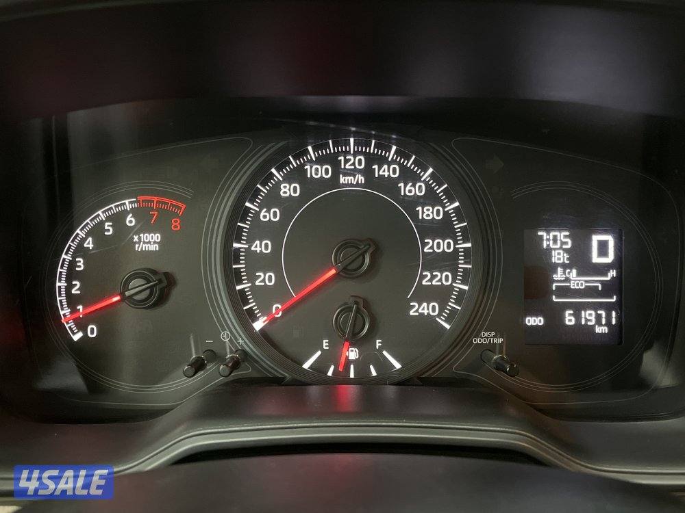 TOYOTA COROLLA 1.6L XLI STD OPTION7