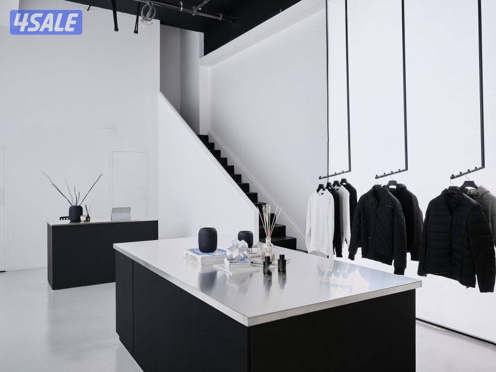 محل ملابس راقي خلو للبيع بالشويخ بمول راقي وسعر مغري2