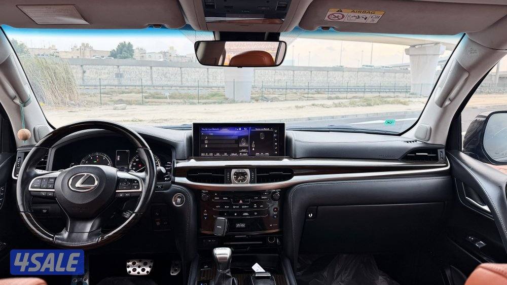 لكزس بلاك اديشن اصلي وارد الساير10