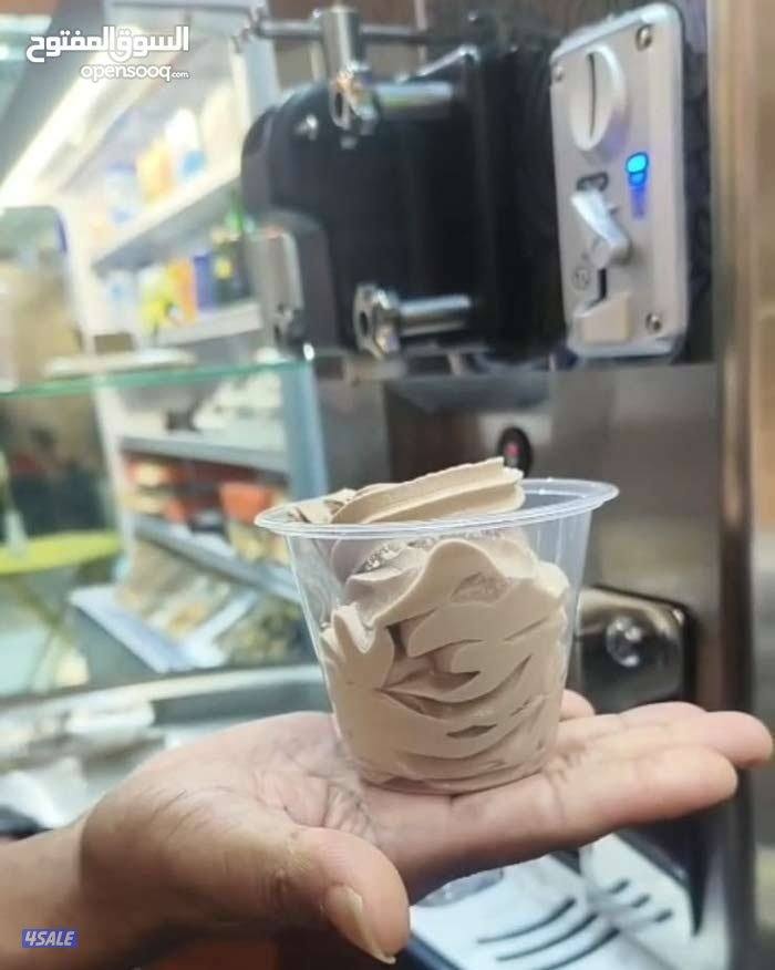 للشراكة او الاستثمار او البيع محل معجنات و حلويات و قهوة0