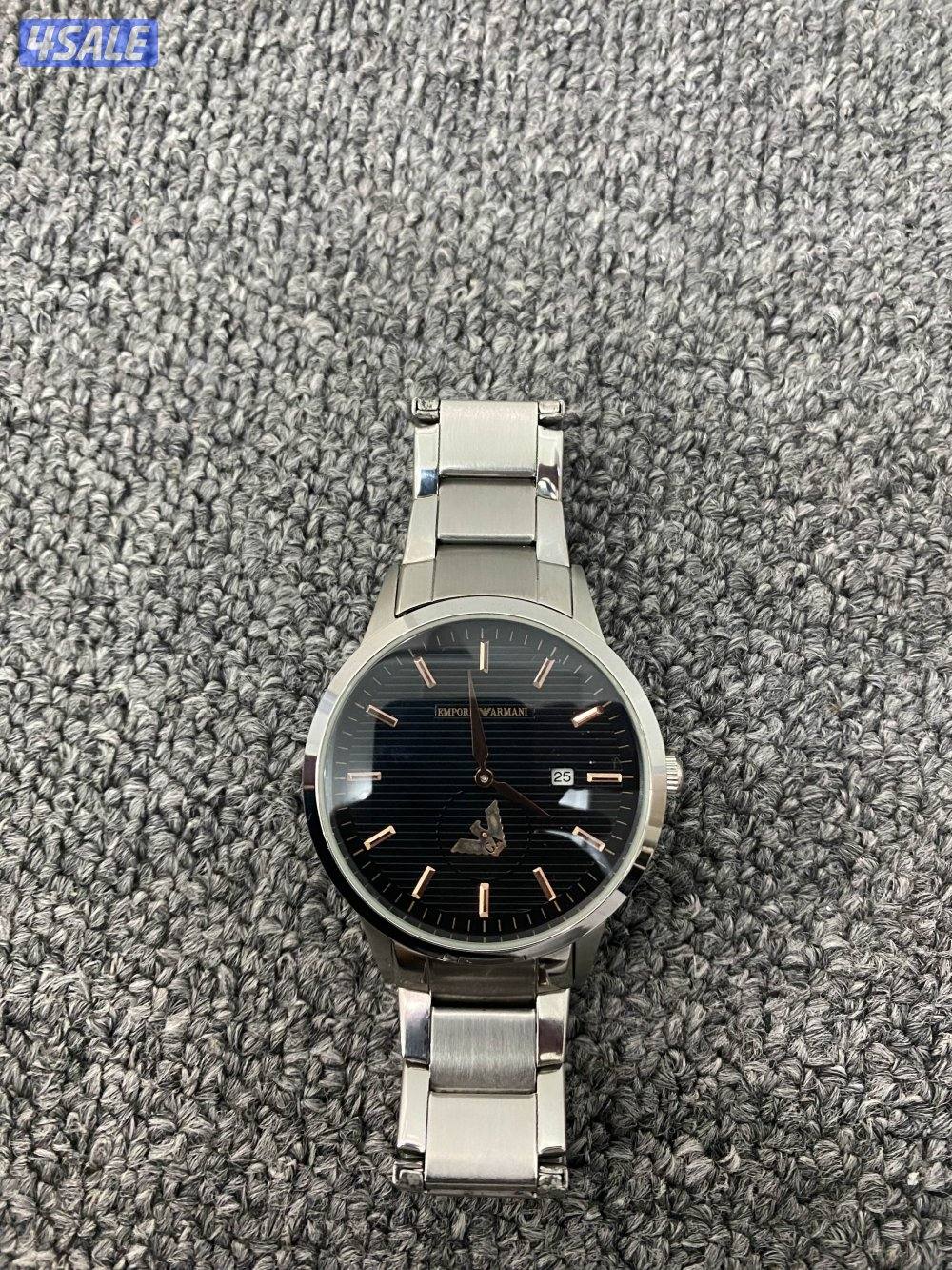 للبيع ساعه أرماني4