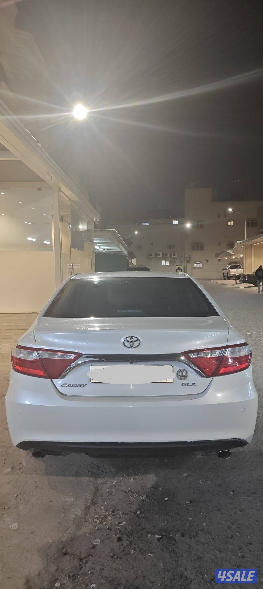 للبيع كامري ٢٠١٧0