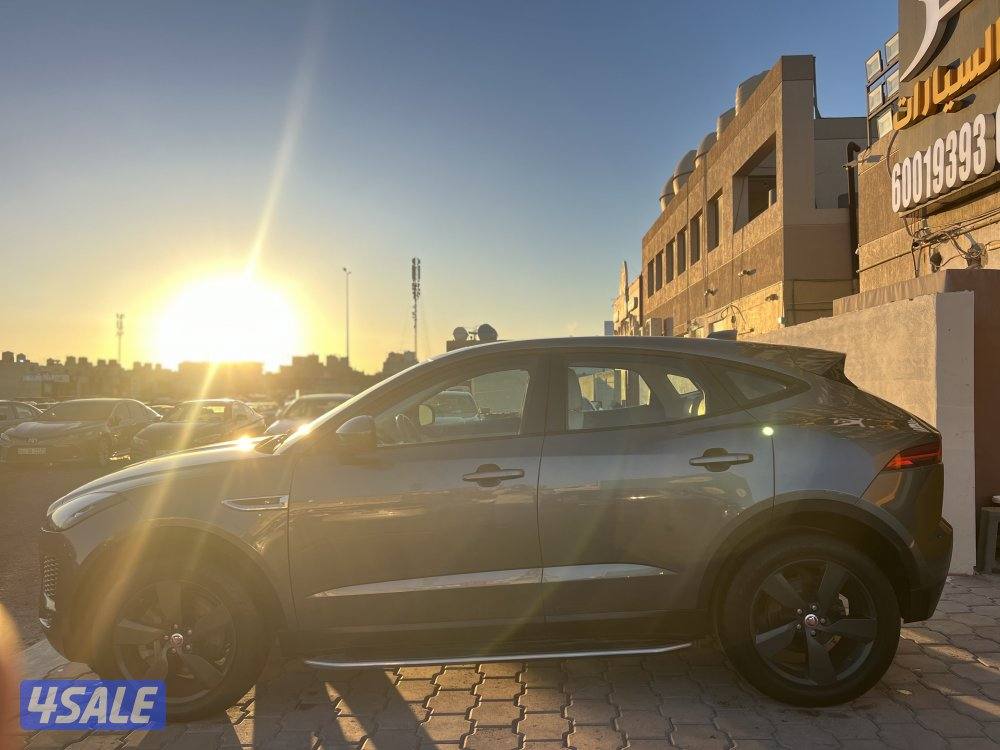 للبيع جاكوار اى بيس موديل 2019 صبغ وكالة عداد70🔥7