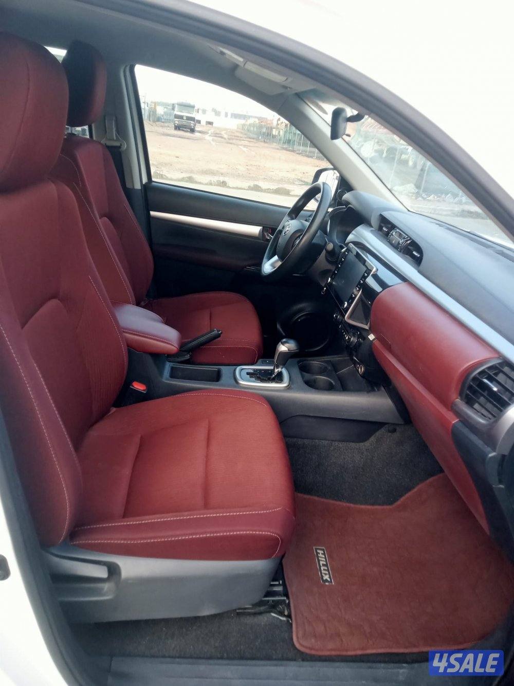 تويوتا هايلوكس 20232