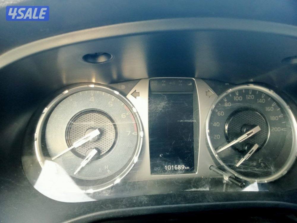 تويوتا هايلوكس 20238