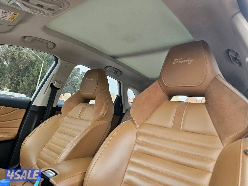 MG - HS 2020 Luxury11