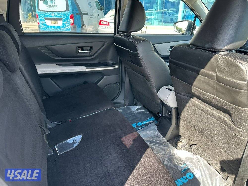 البيع تايوتا بكس فيلوز طراز 20245