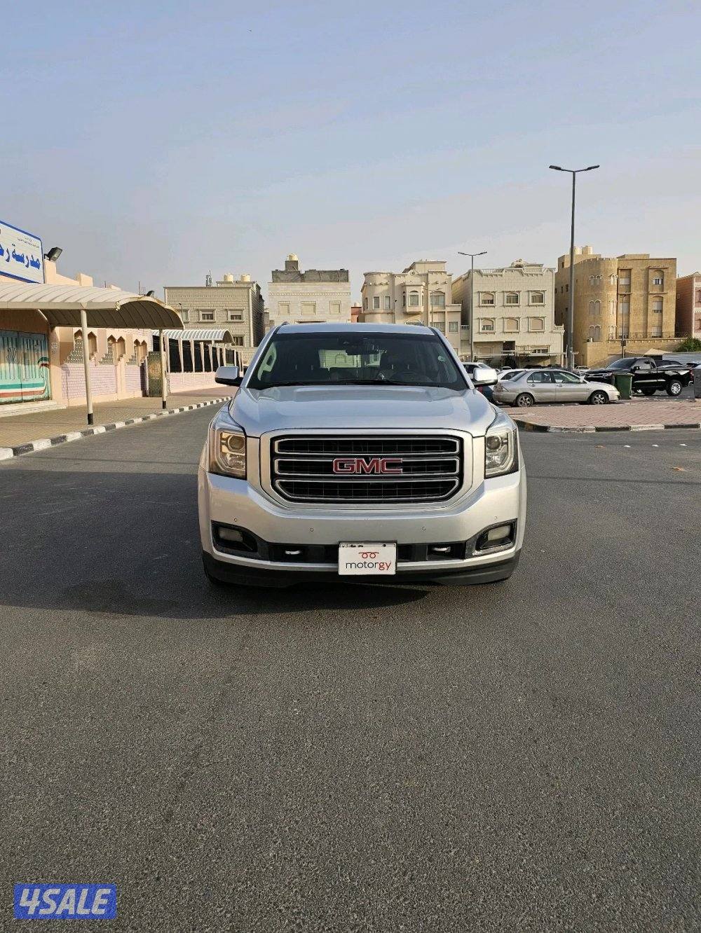 GMC Yukon SLE  20201
