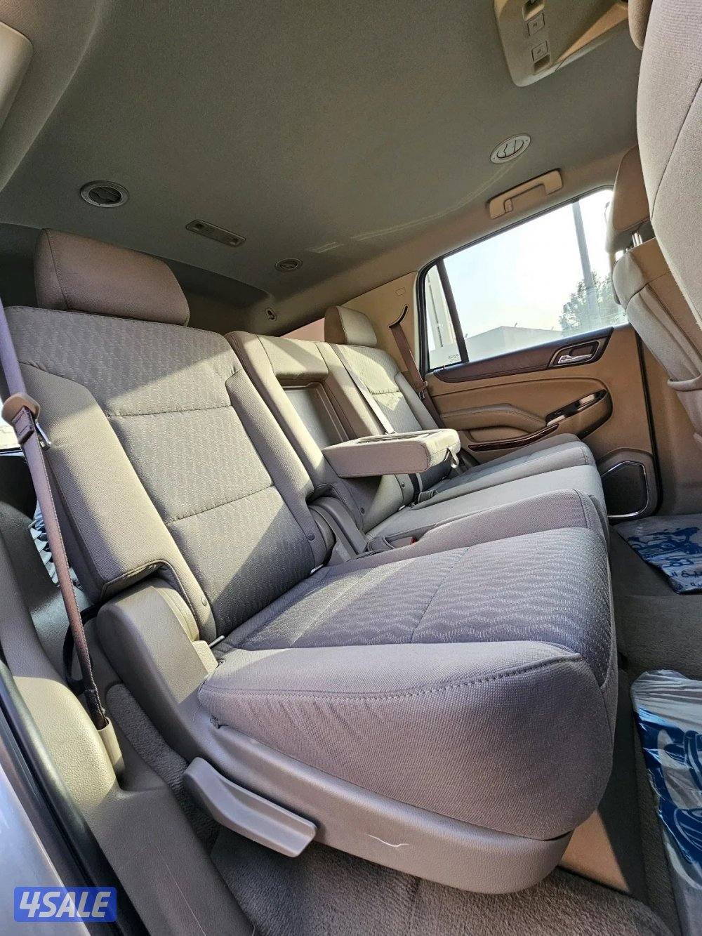 GMC Yukon SLE  202011