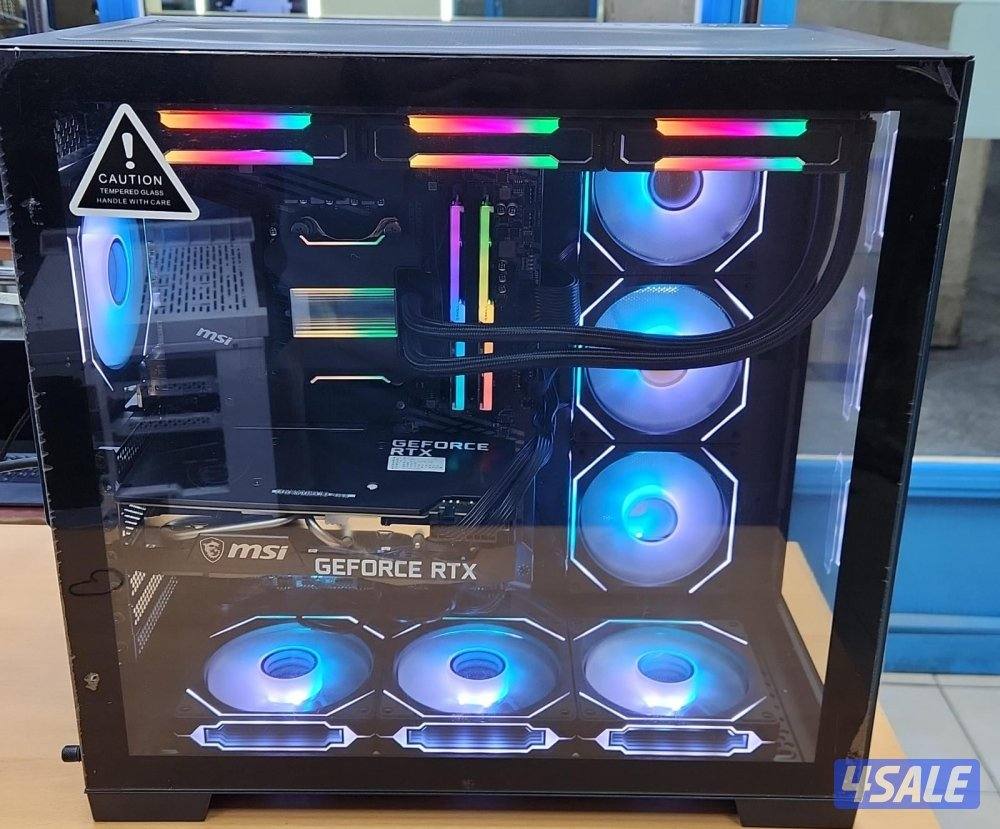 للبيع بي سيAmd ryzen7 5800X3D /32GB ram /1TB SSD /3070 8 GB مع الكرتون1