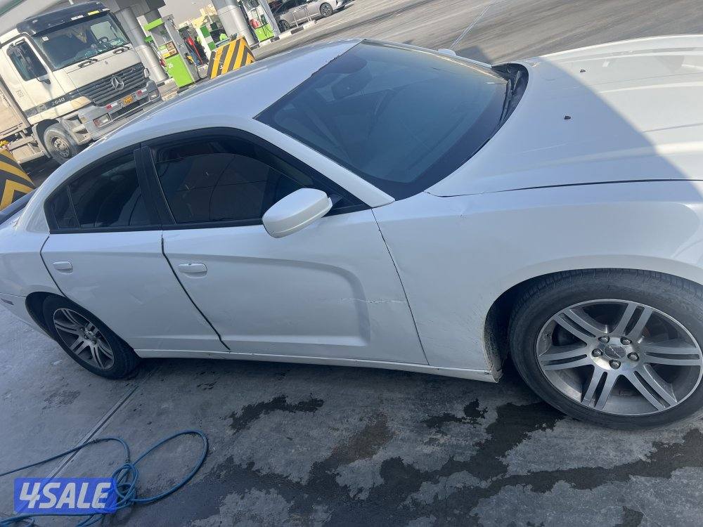 للبيع تشارجر4