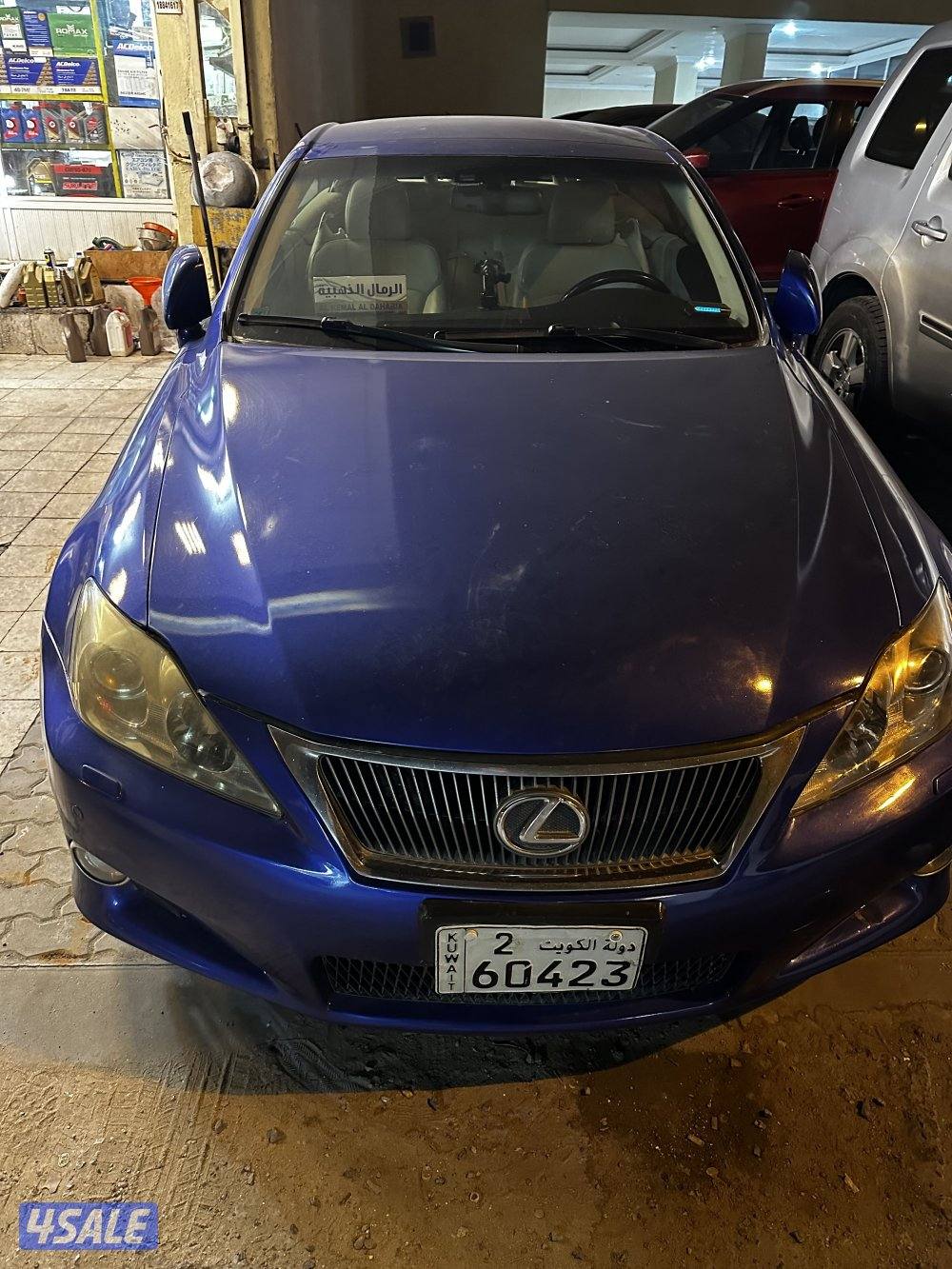 ليكزس IS 300 c 20100