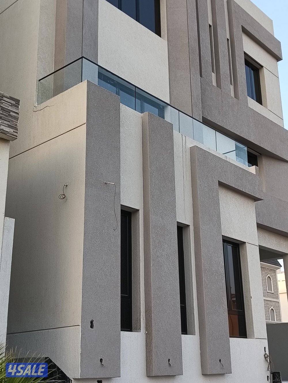 تركيب زجاج3