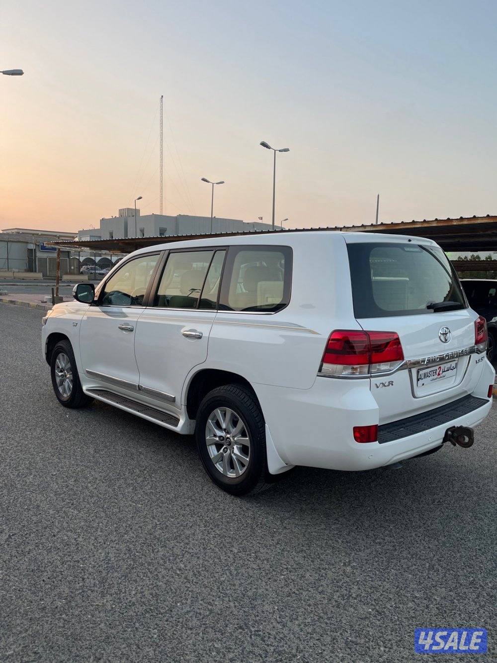 تويوتا لاند كروز VXR وارد قطر صبغ الوكاله شرط الفحص3