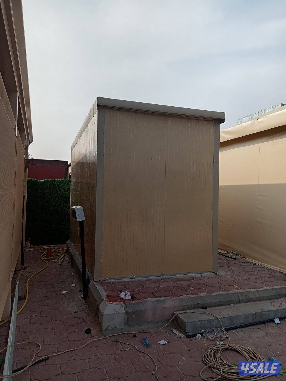 حداد مظلات أبواب غرف سندويتش بانل2