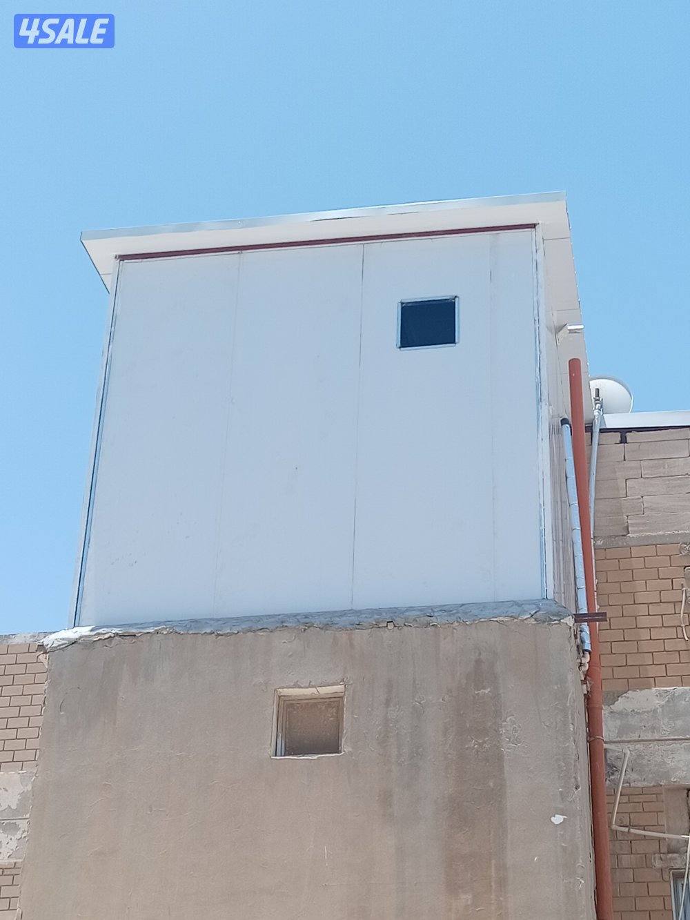 حداد مظلات أبواب غرف سندويتش بانل8