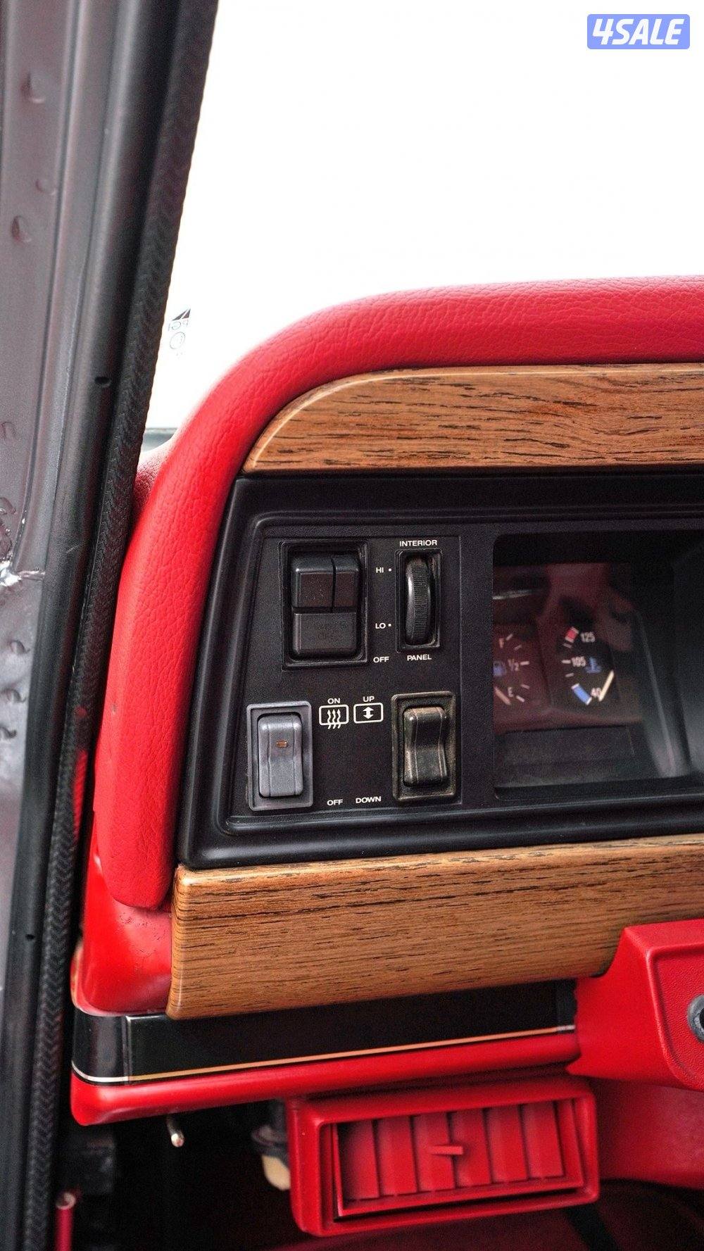 JEEP GRAND WAGONEER _199111