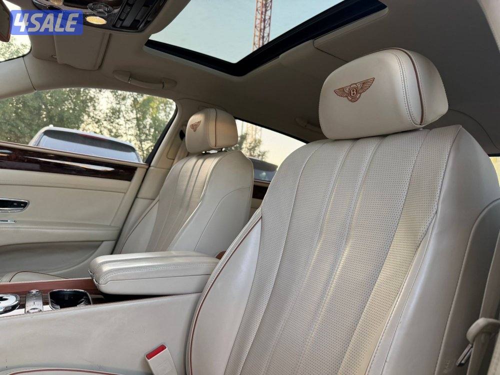 BENTLEY FLYING SPUR _2014 صبغ الوكالة8