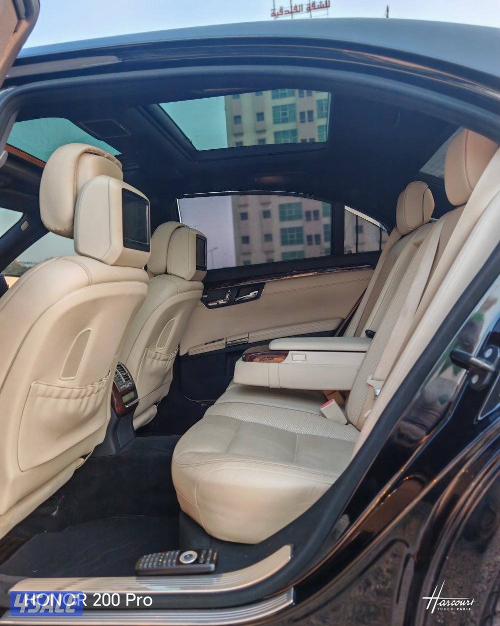 Mercedes class2012اسودمن داخل ابيض كامل8