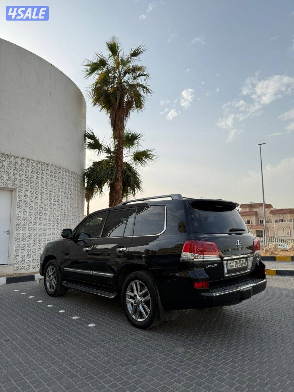 Lexus-Lx570 صبغ الوكالة موديل 20130