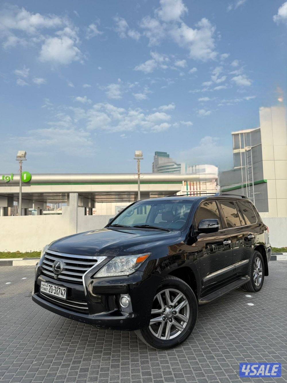 Lexus-Lx570 صبغ الوكالة موديل 20132