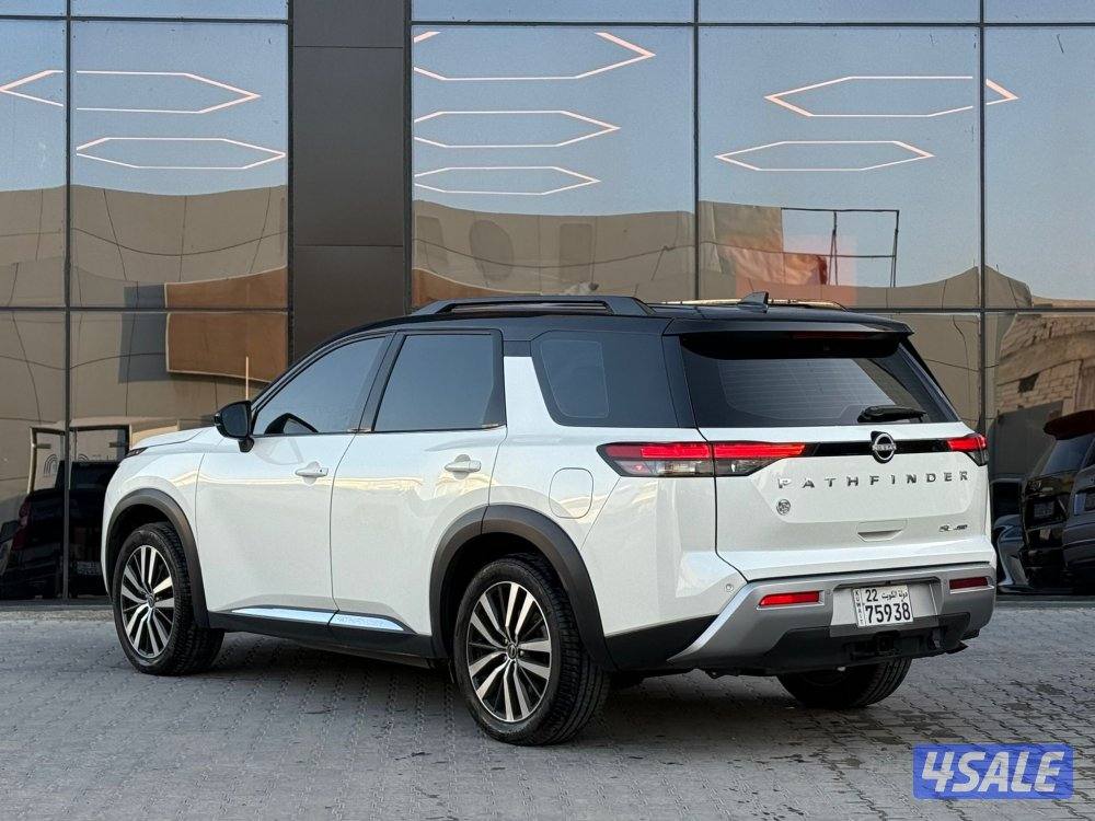 NISSAN PATHFINDER 4WD _ 2024 صبغ الوكالة4
