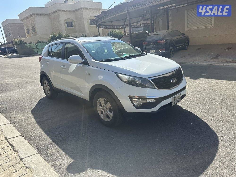 للبيع سبورتاج م2016 شرط الفحص ماشي 1981