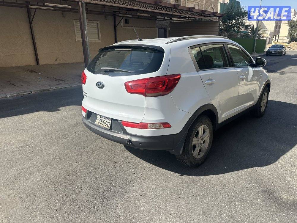 للبيع سبورتاج م2016 شرط الفحص ماشي 1983