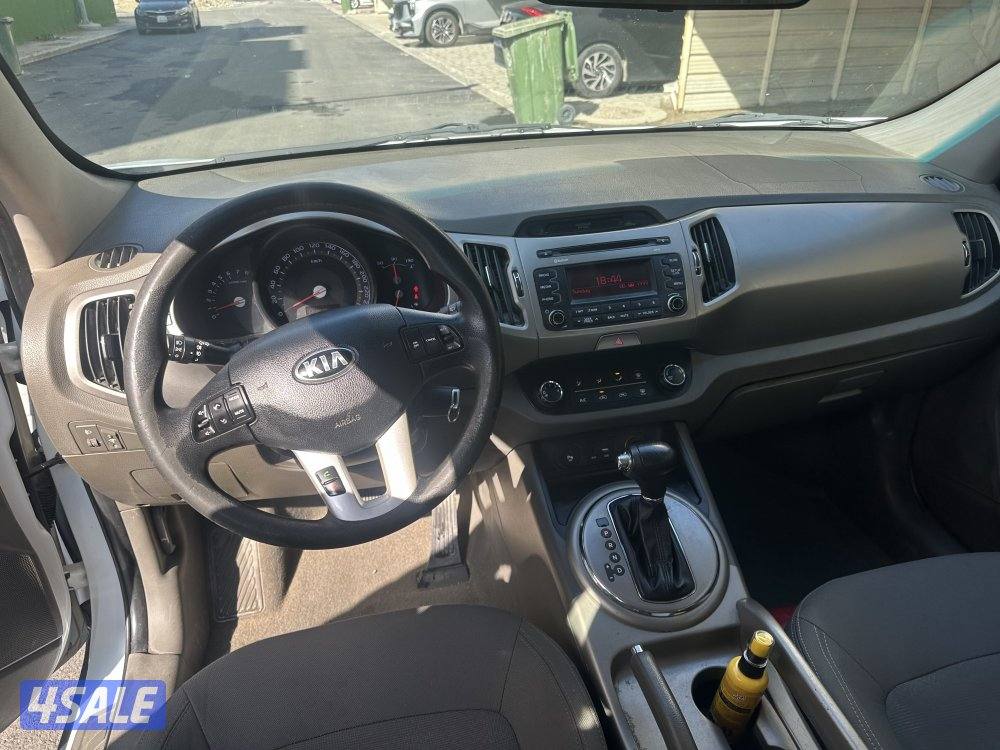 للبيع سبورتاج م2016 شرط الفحص ماشي 1984