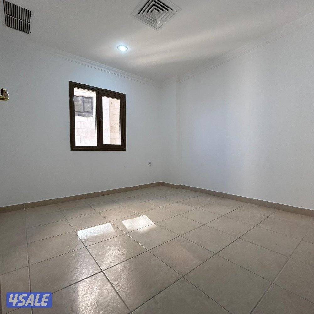 شقة مع شهر مجاني للإيجار في السالمية قطعة 61