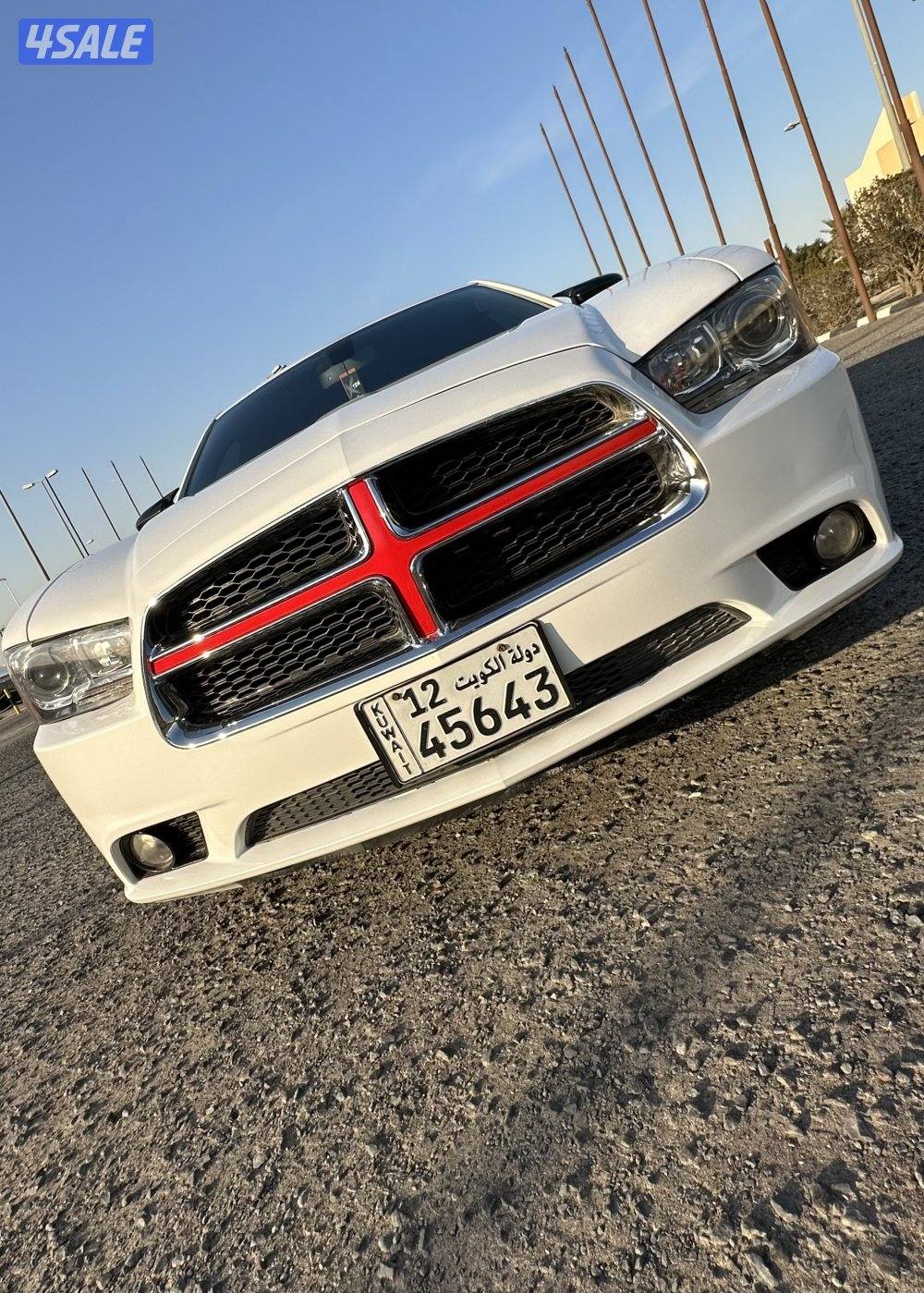 دودج تشارجر بحالة فوق الممتازة5