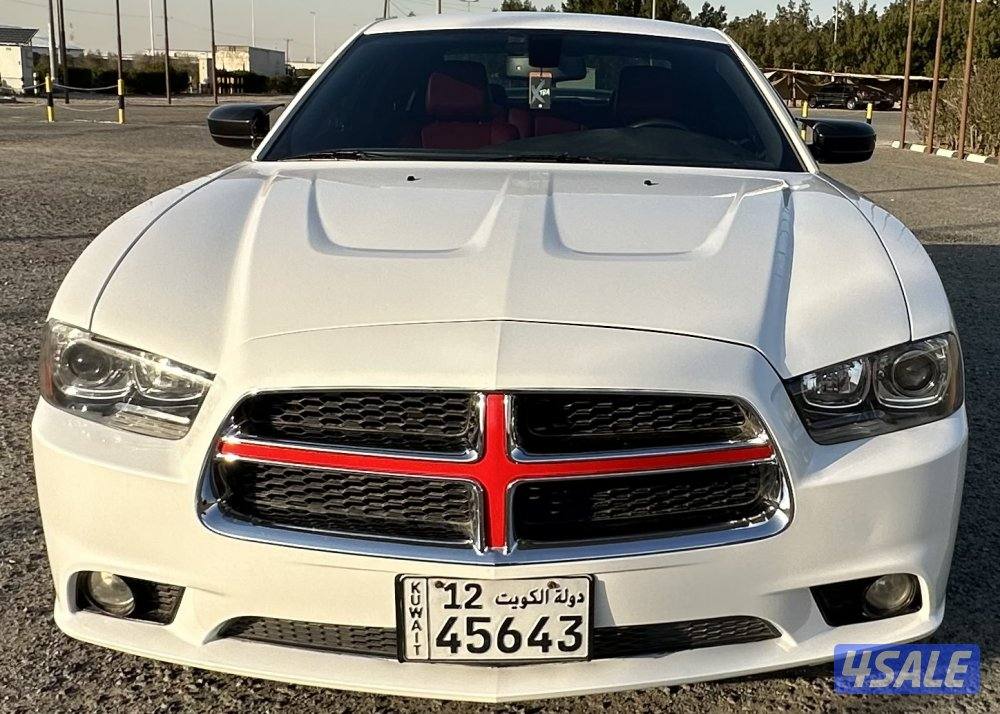 دودج تشارجر بحالة فوق الممتازة9