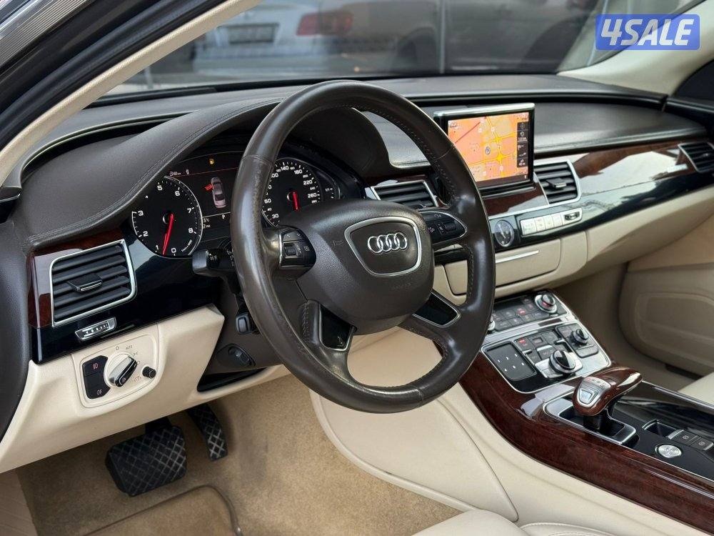 AUDI A8L 30T Quattro _2012 صبغ الوكالة6